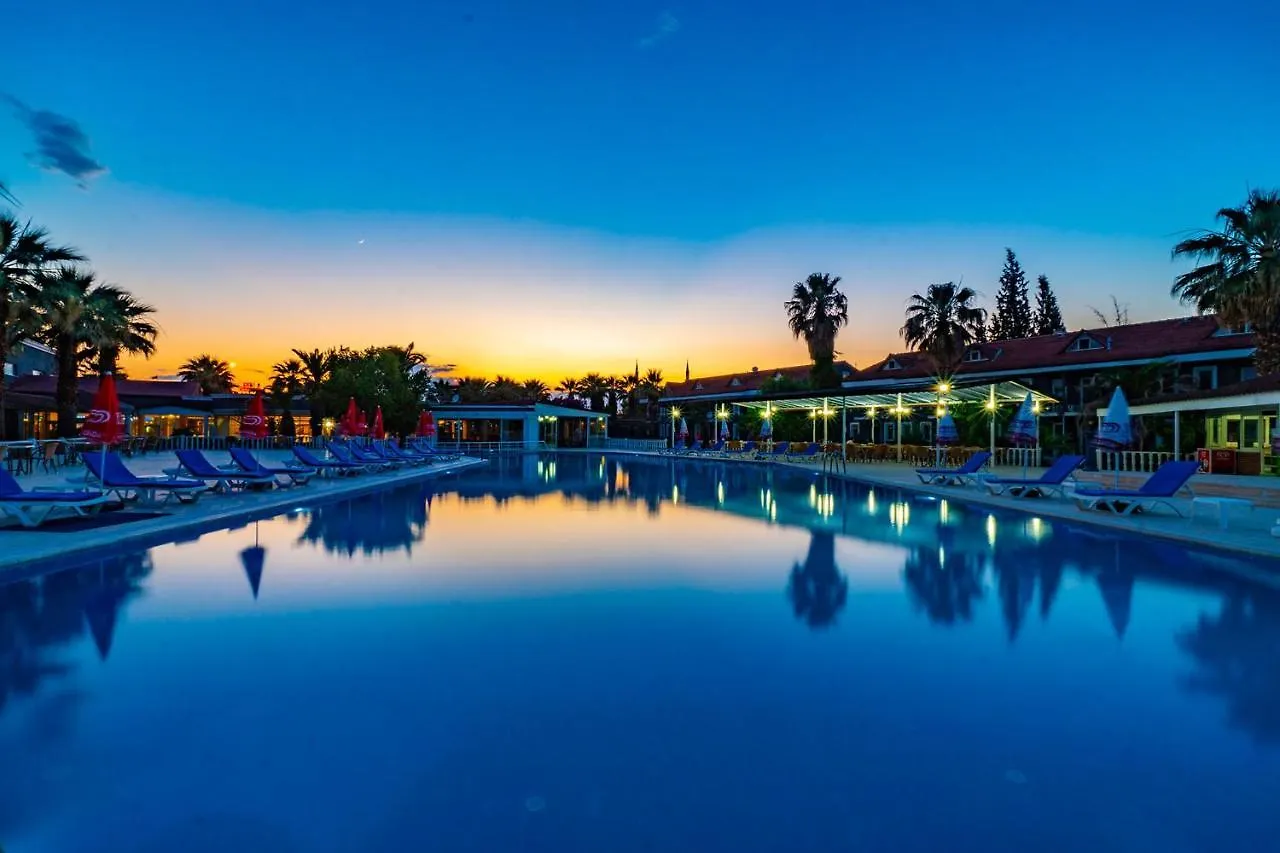 Otel Larina Thermal Resort&Spa Denizli