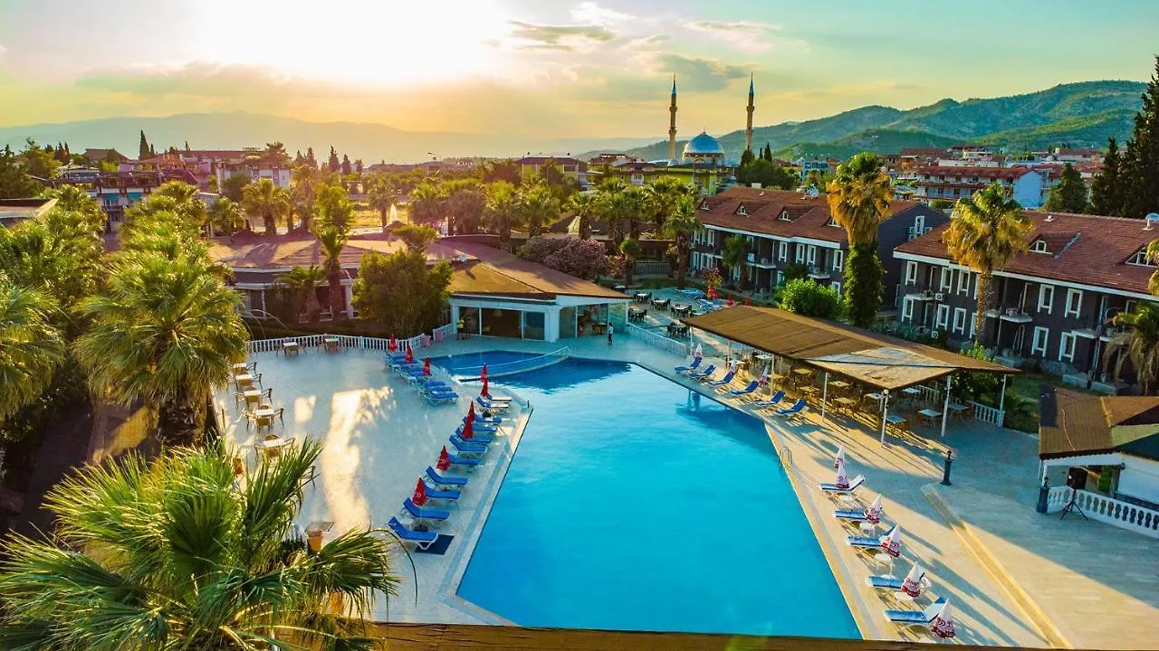 Larina Thermal Resort&Spa Denizli  Otel
