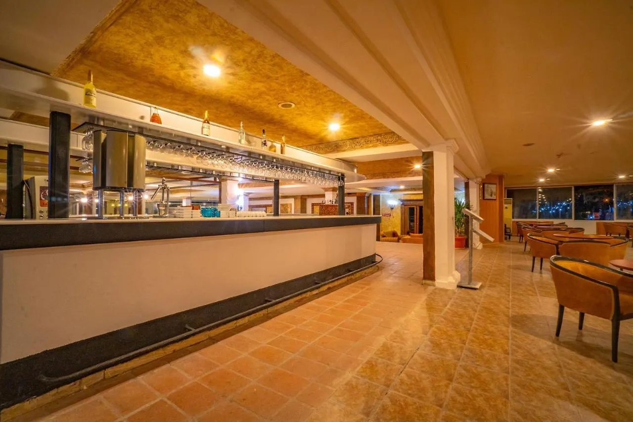 Larina Thermal Resort&Spa Denizli  Denizli (Denizli)